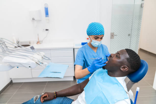 Best Emergency Dentist for Knocked-Out Tooth in Mbria, CA
